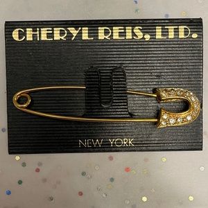 Cheryl Reis, Ltd. New‎ York Pin with rhinestones